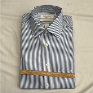 Roundtree & Yorke Blue Dress Shirt with Classic Stripes